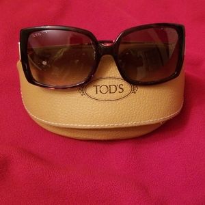 TOD'S women's sunglasses